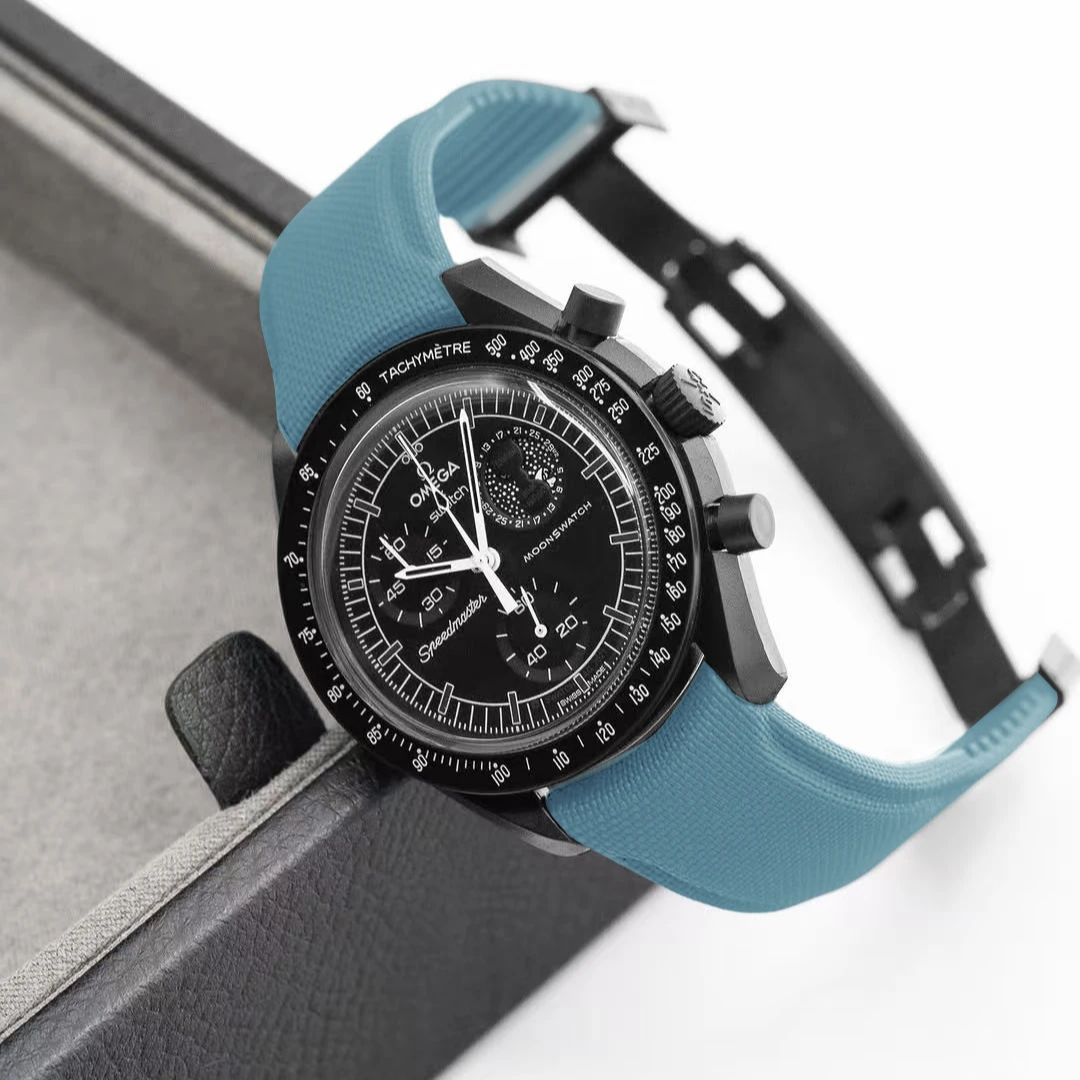 Universal Curved End FKM Watch - Omega Watch Speedmaster recension och pris