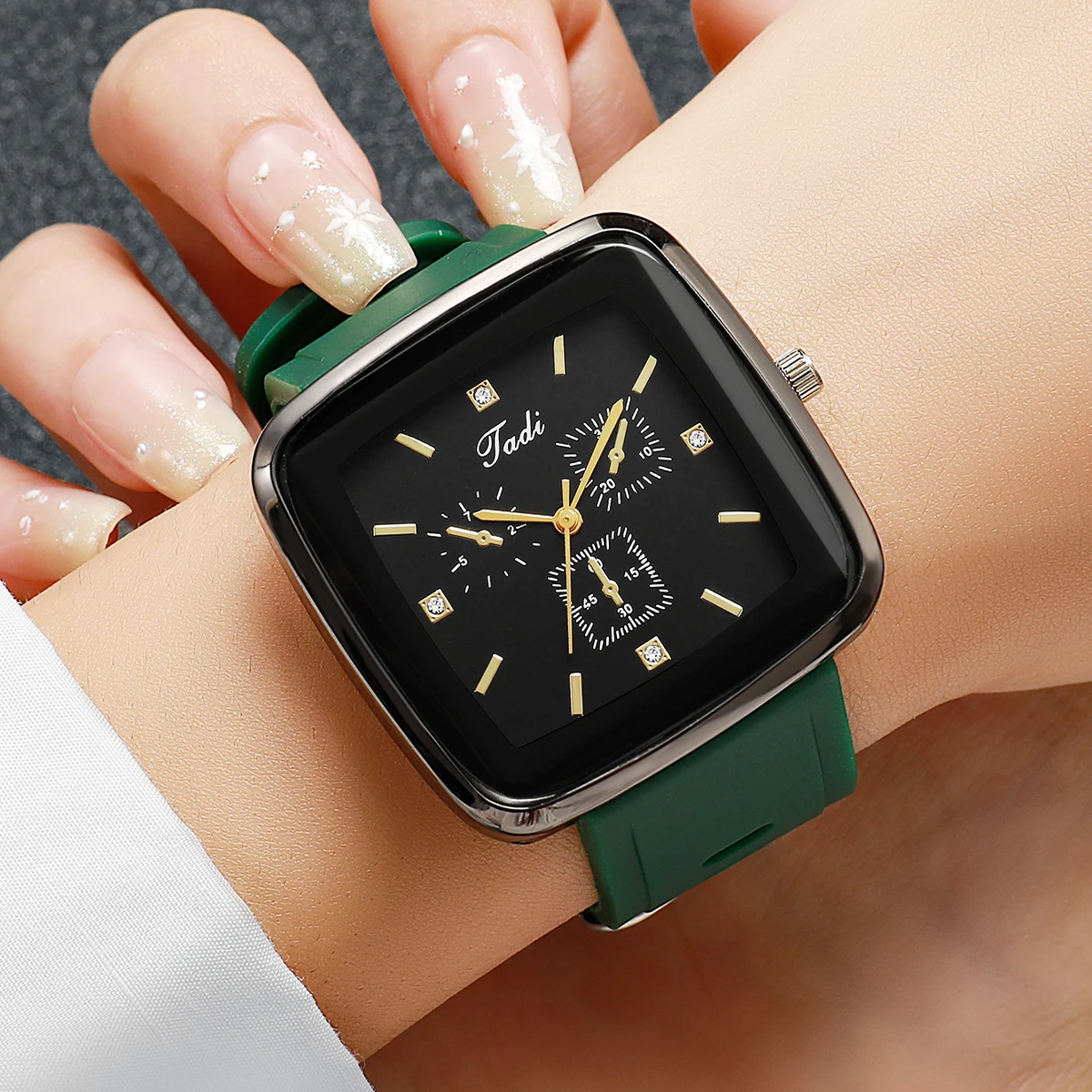 Fashion Rhinestone Square Wome - Silicone Band Women recension och pris